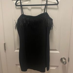 Feather bodycon black dress